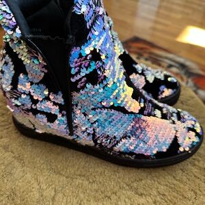 Cape Robbin Black blue purple changeable Sequin Flat boots
